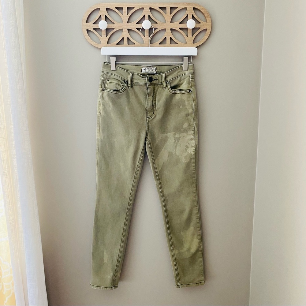 Free People Discolored Skinny Jeans Green Sz 27